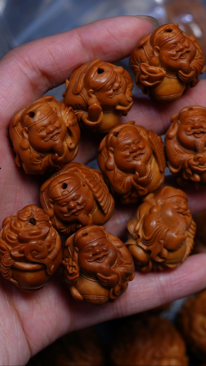 【闪购商品】橄榄核手串/手链宋水官财神