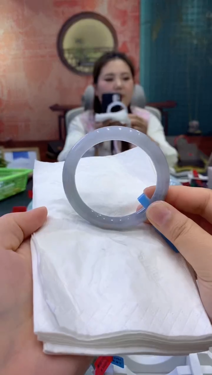 【闪购商品】翡翠手镯未镶嵌多人0001788