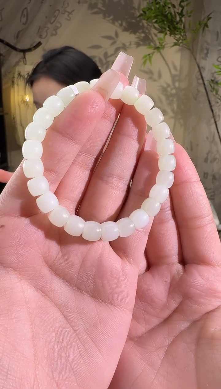 【闪购商品】未镶嵌和田玉手串手串