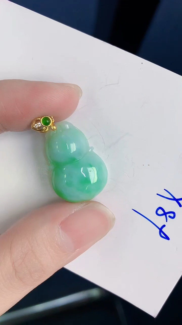 颈饰未镶嵌翡翠天然翡翠缅甸A货