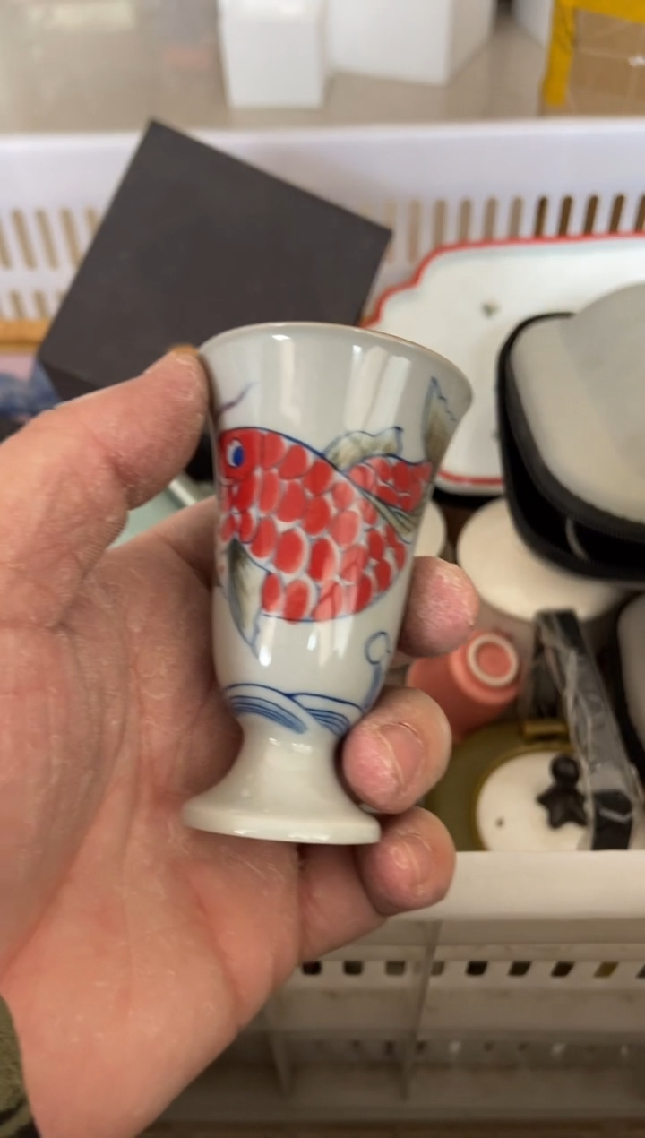 杯子瓷无运费险有瑕疵的摄影的产品有使用过的痕迹有点脏介意勿拍