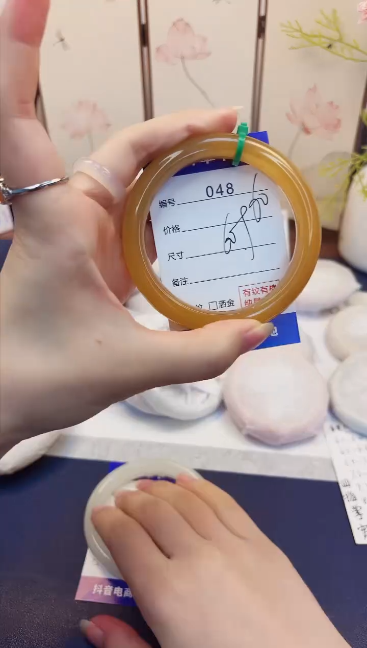 【闪购商品】石英质玉手镯未镶嵌48-财气镯-圈口60