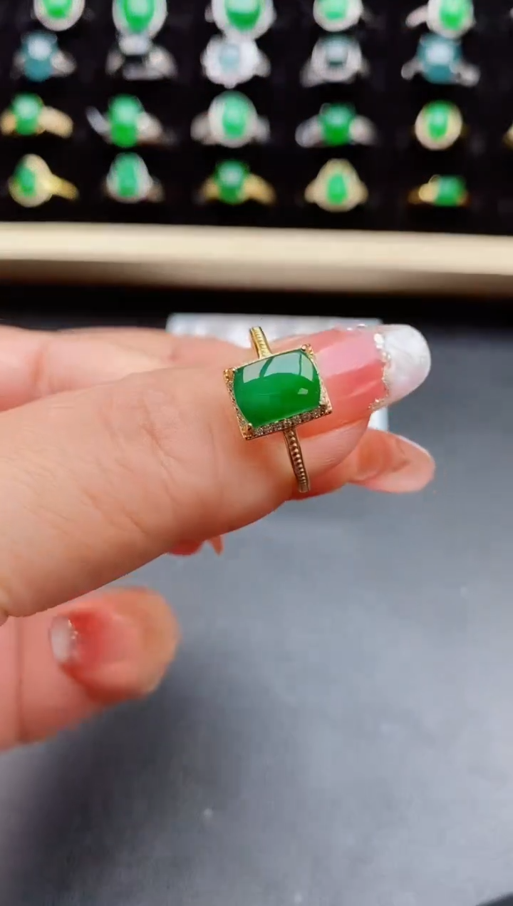 【闪购商品】翡翠戒指银S925镶嵌31231