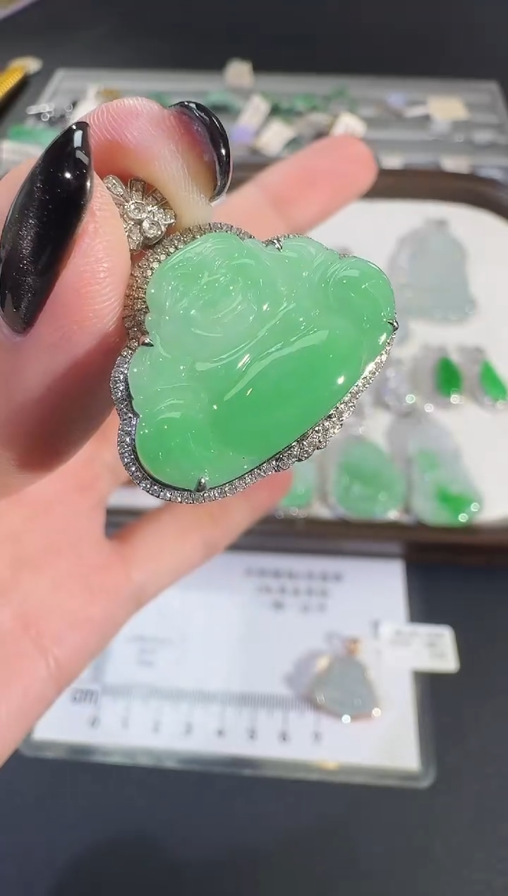 吊坠(不含链)18K金镶嵌翡翠【源头工厂】钻石镶嵌