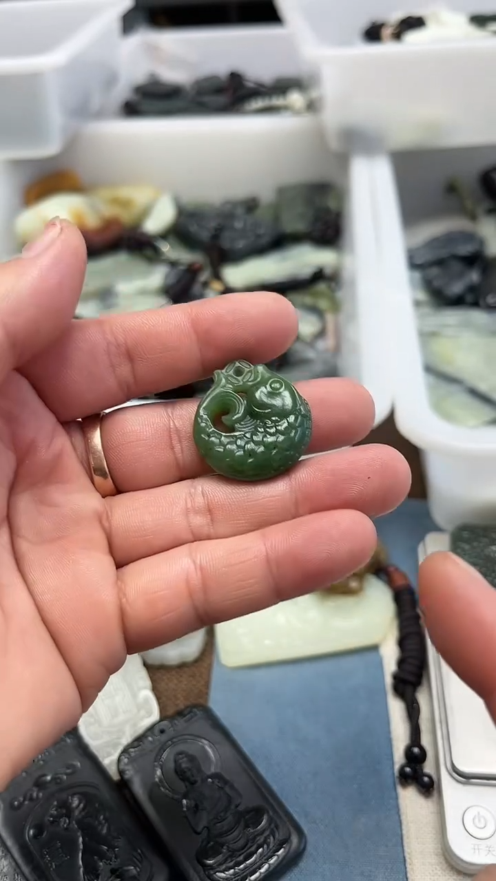 吊坠(不含链)未镶嵌和田玉1