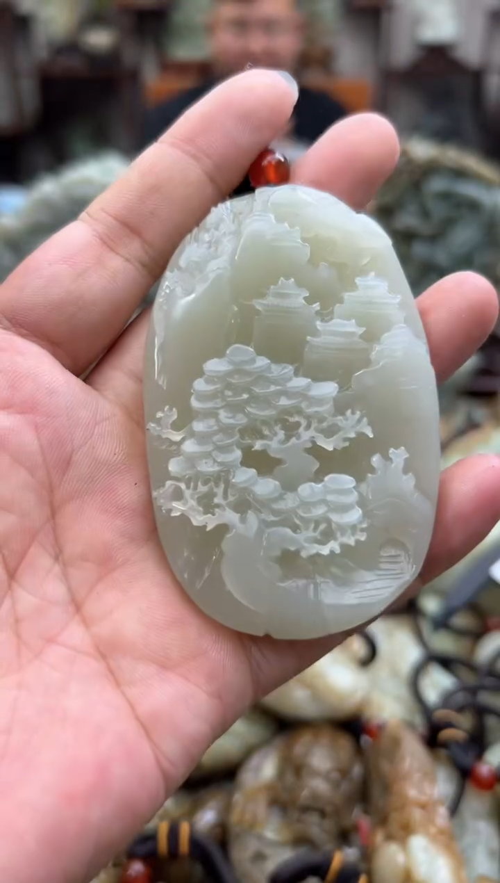 和田玉未镶嵌把件1