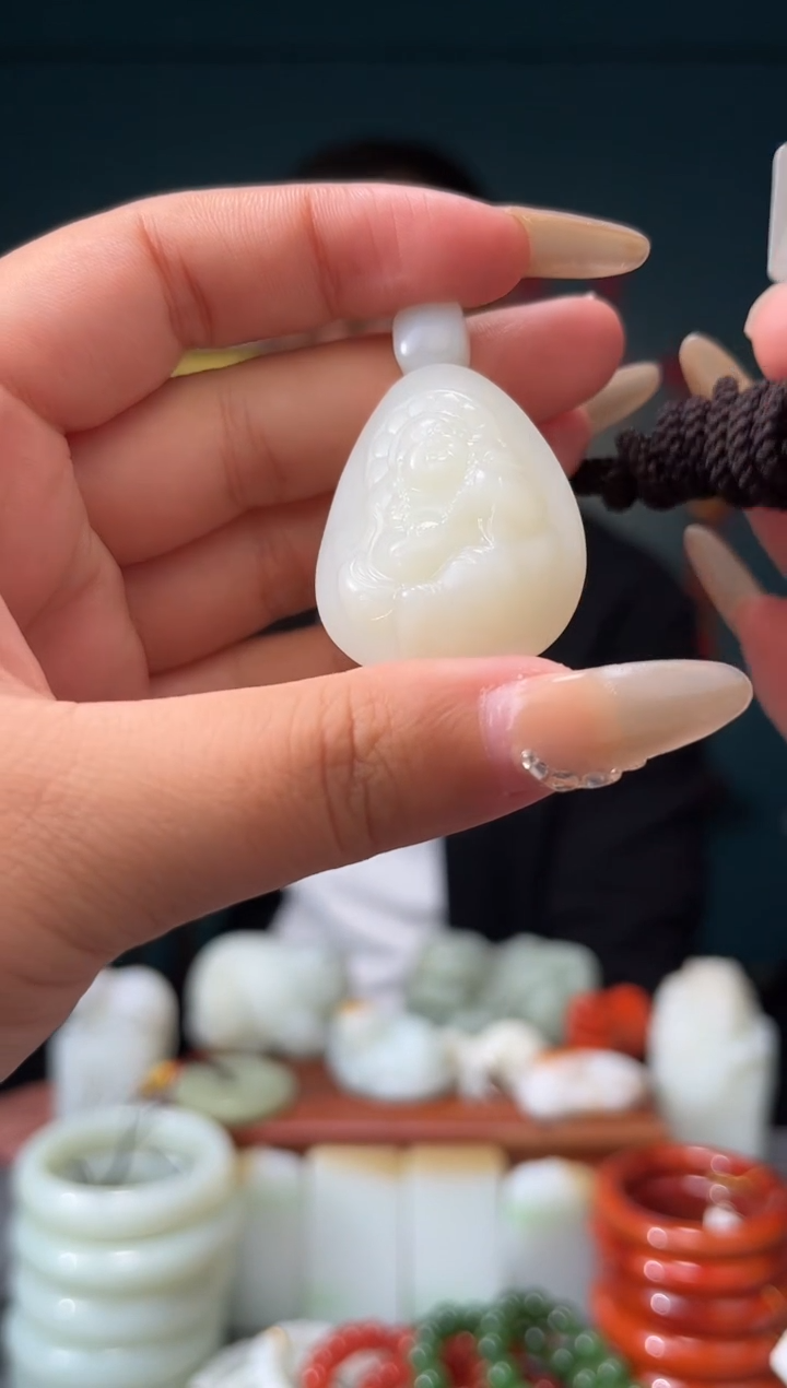 【闪购商品】和田玉颈饰未镶嵌吊坠