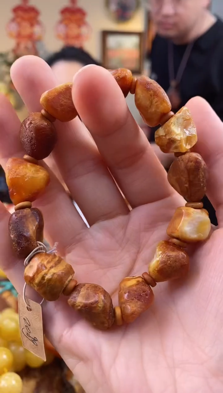 【闪购商品】琥珀手串未镶嵌手串