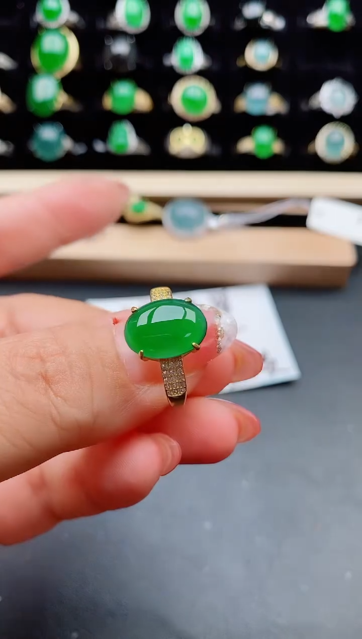 【闪购商品】翡翠戒指银S925镶嵌5800