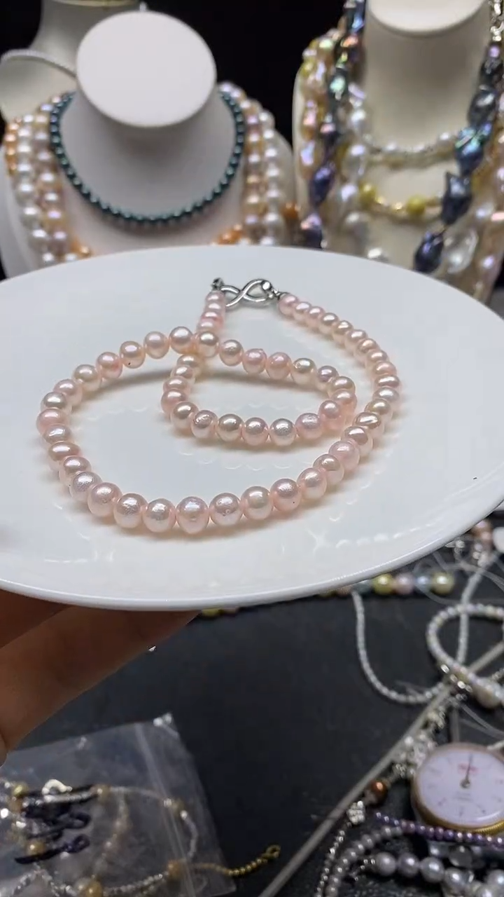 颈饰未镶嵌淡水珍珠多人