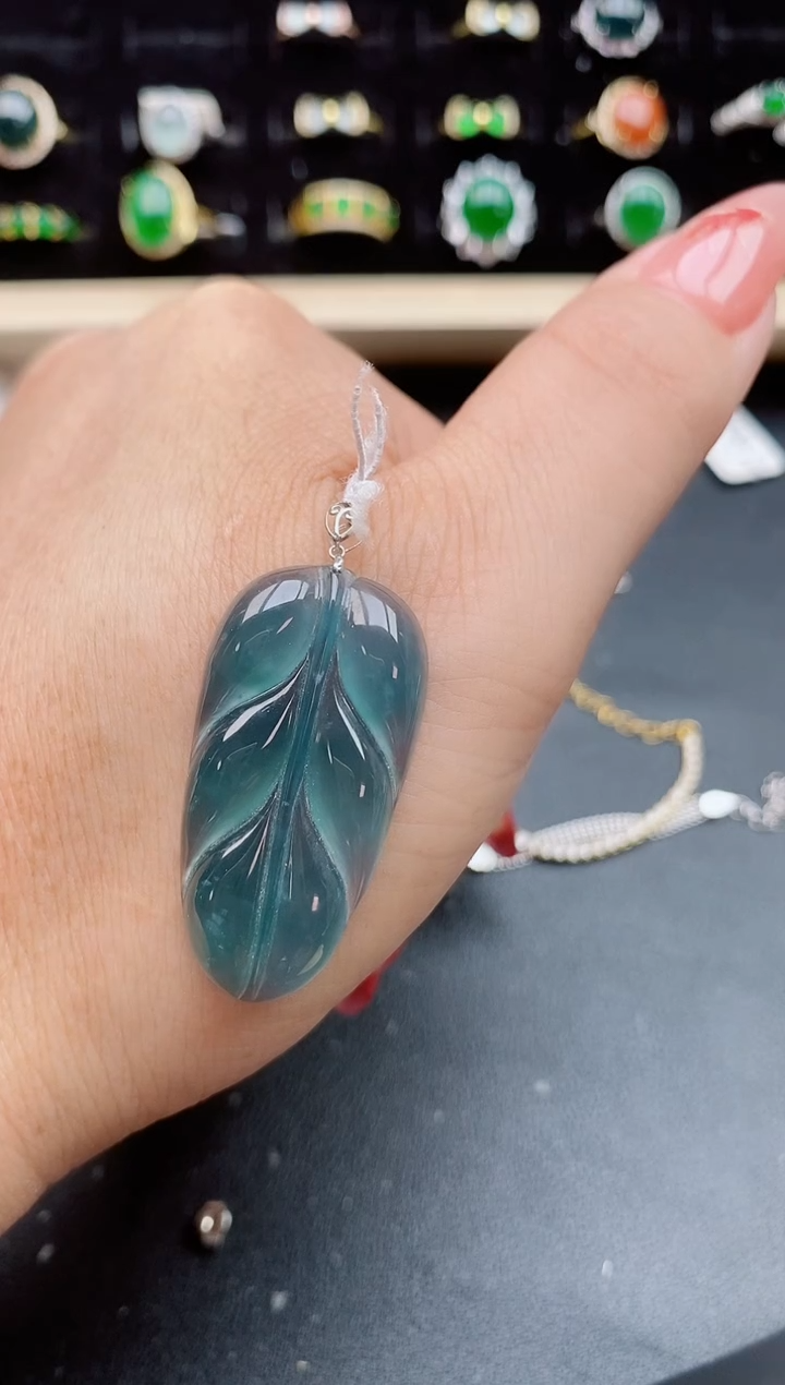 【闪购商品】翡翠颈饰18K金镶嵌212121211