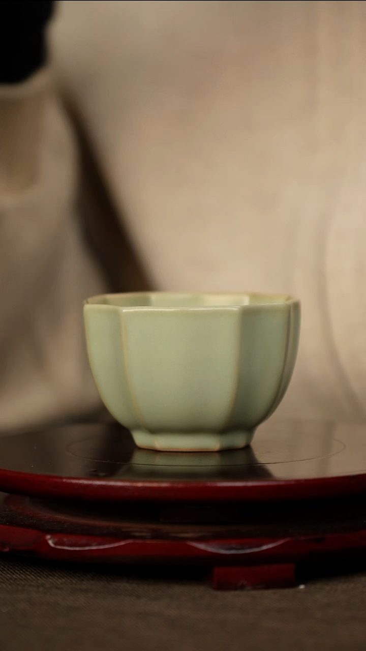 全品 粉青  四方葵口杯 