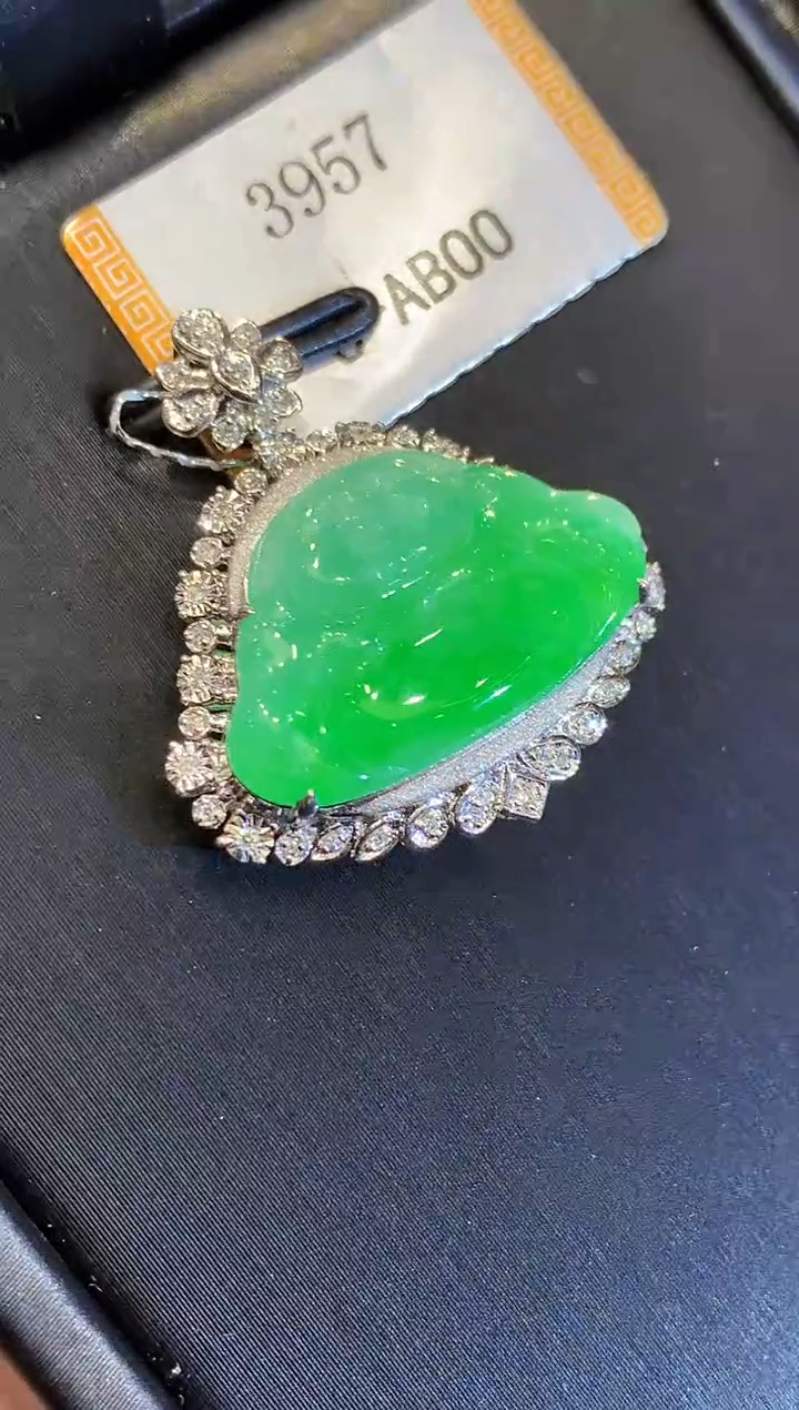 翡翠18K金镶嵌吊坠(不含链)YS3957多样性发其一