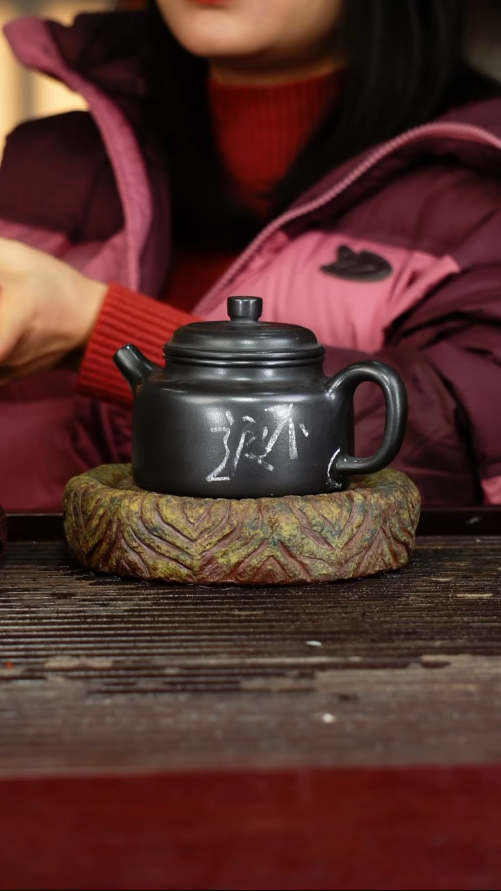 宜兴原矿紫砂壶茶壶宜兴原矿紫砂壶茶壶220C