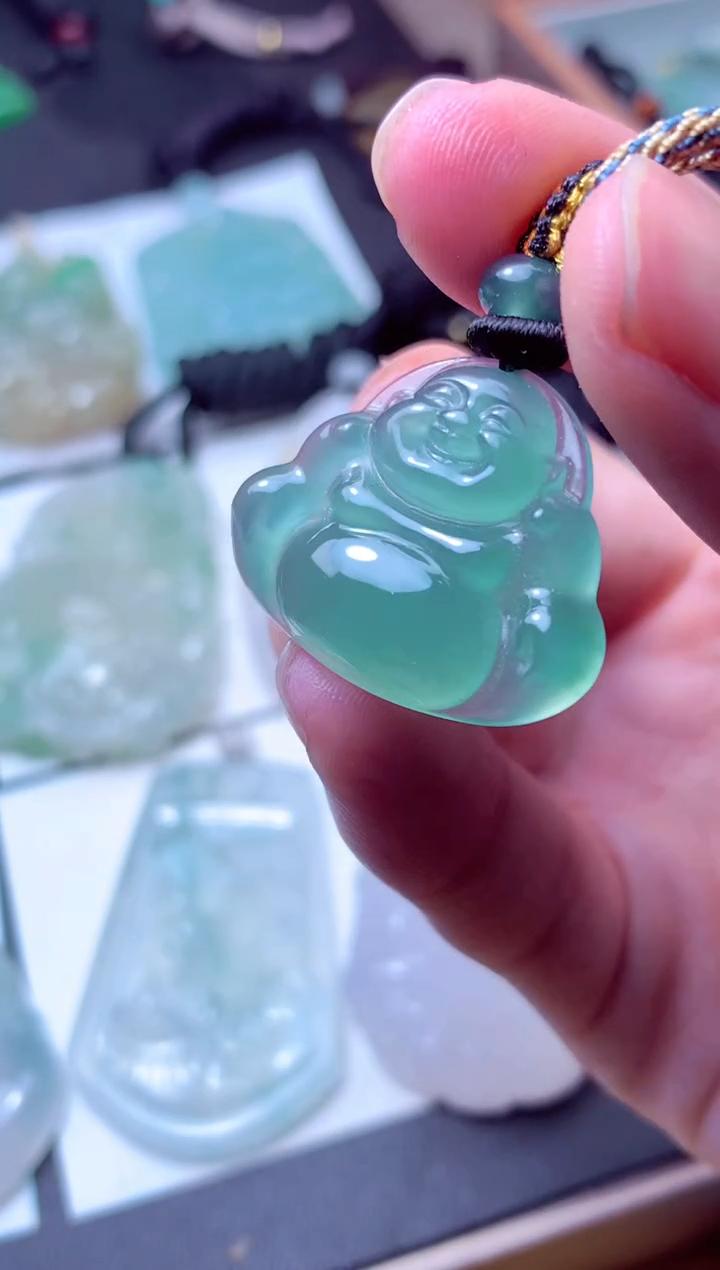 颈饰未镶嵌翡翠天然A货翡翠