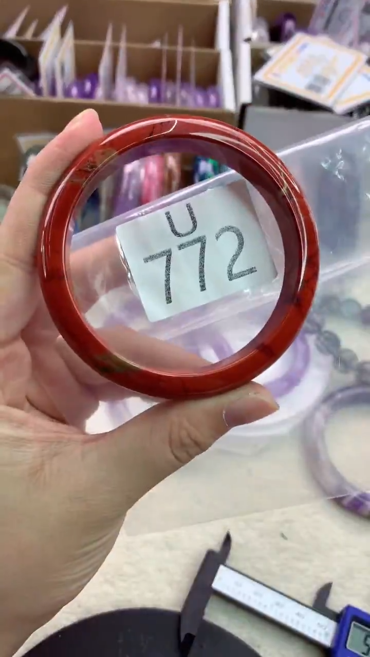 水晶手镯未镶嵌U772-59