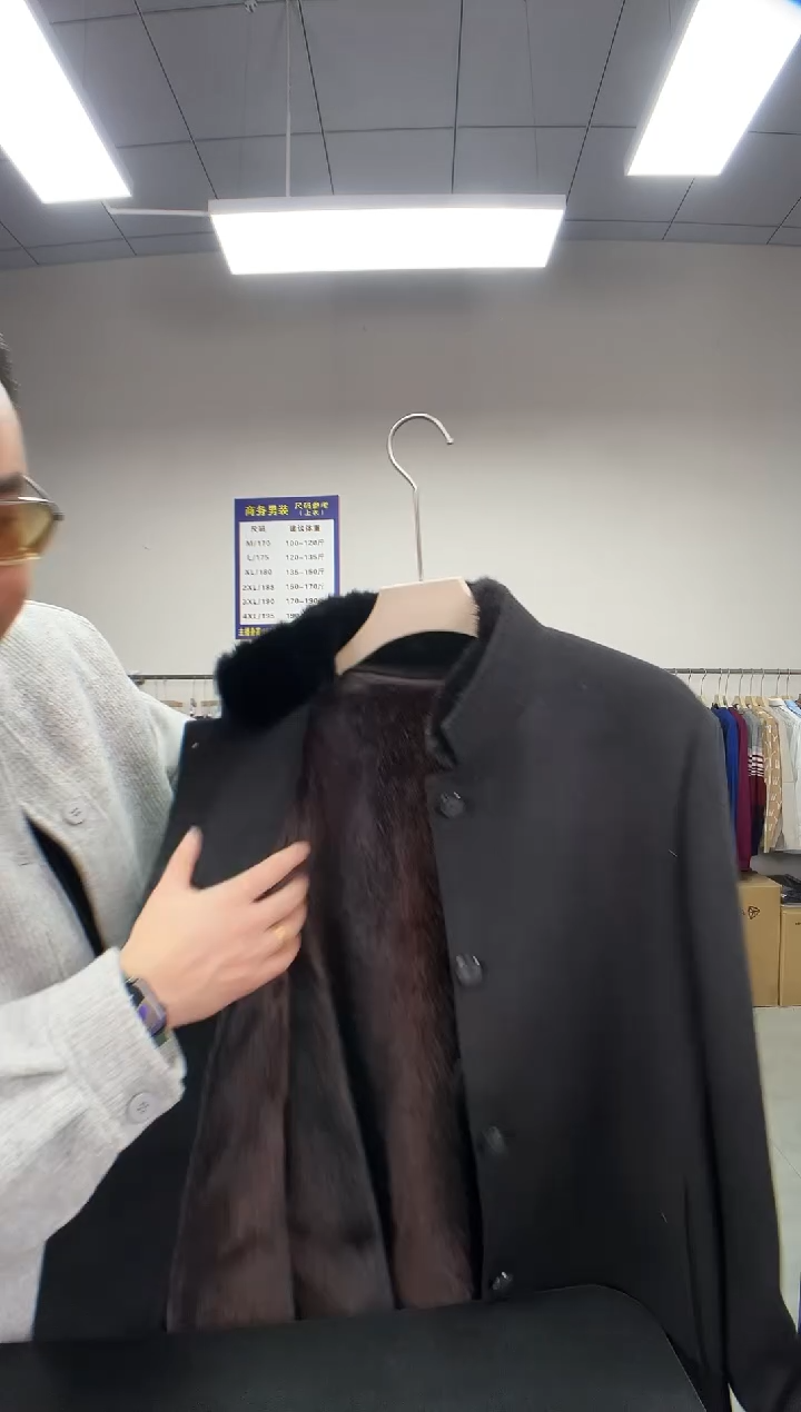 175码。。。。。。。。。。。。孤品清货衣服7