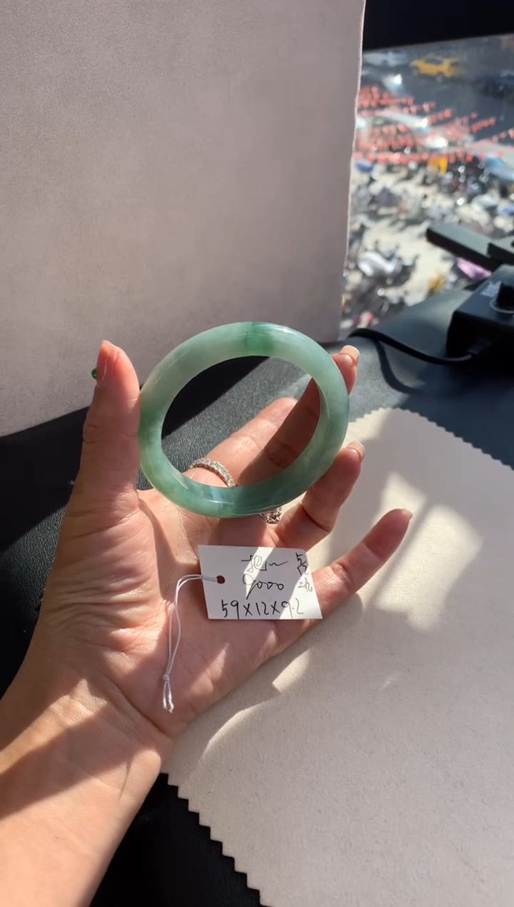 未镶嵌手镯翡翠把****A翡翠手镯 下单联系小耳机#