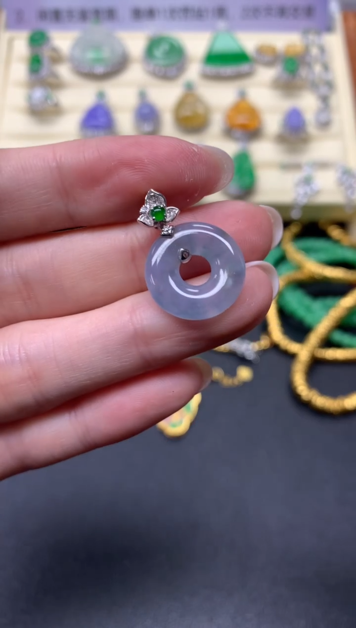 【闪购商品】翡翠吊坠(不含链)18K金镶嵌吊坠|1400+140