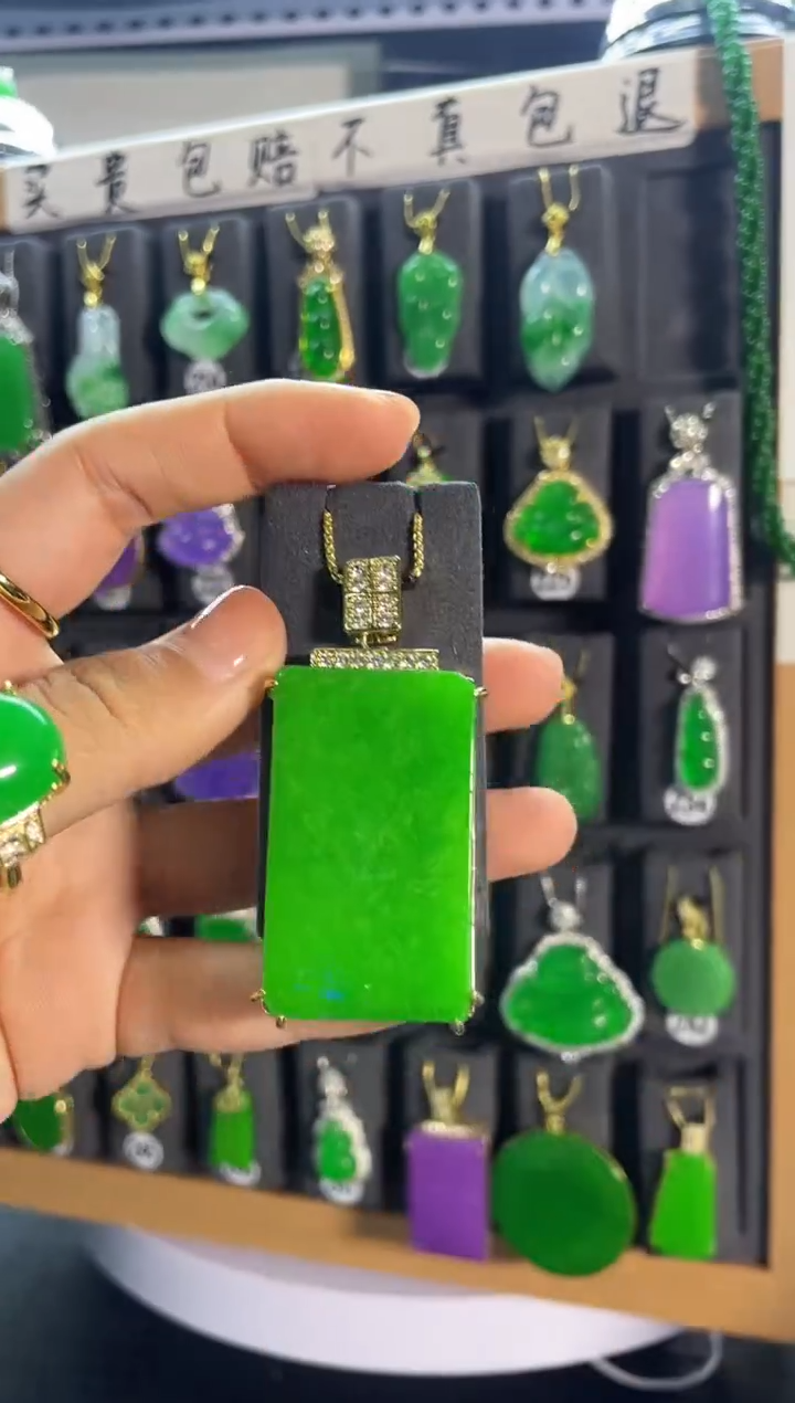 【闪购商品】翡翠耳饰银S925镶嵌218..