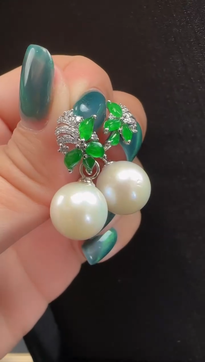 【闪购商品】翡翠耳饰18K金镶嵌932花