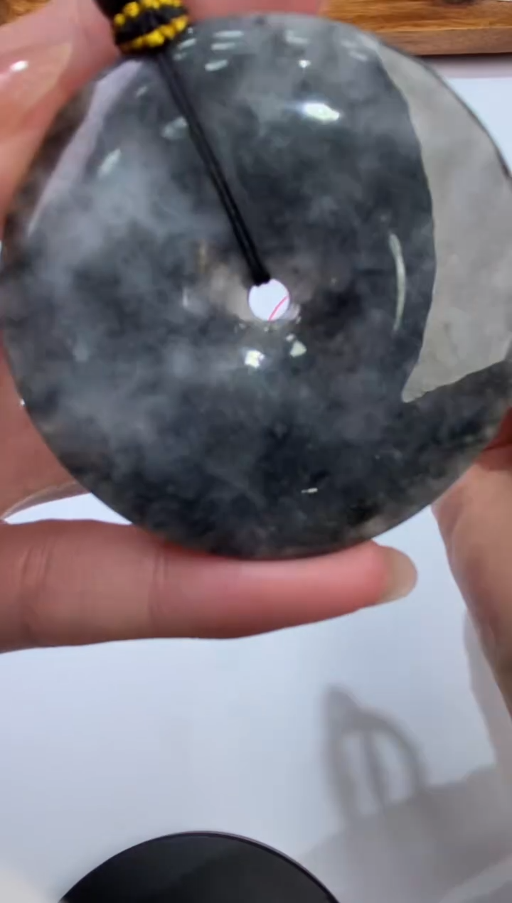 翡翠未镶嵌挂件2204763  