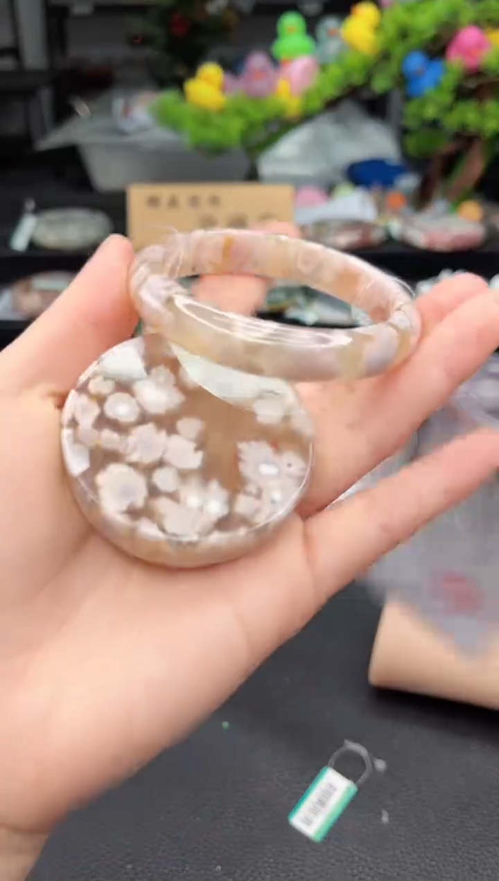 石英质玉未镶嵌手镯57圈口 （赠品镯心）6507504