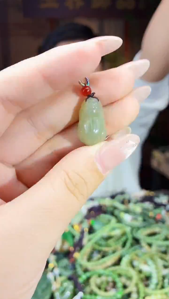 颈饰未镶嵌和田玉多样性发货拍一发一