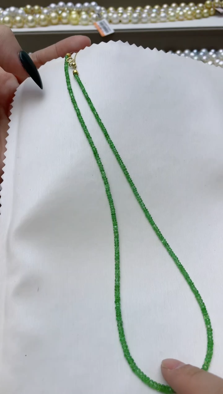 【闪购商品】石榴石（沙弗莱）颈饰18K金镶嵌A123