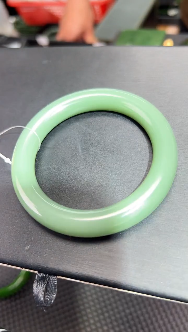 【闪购商品】和田玉手镯未镶嵌手镯57