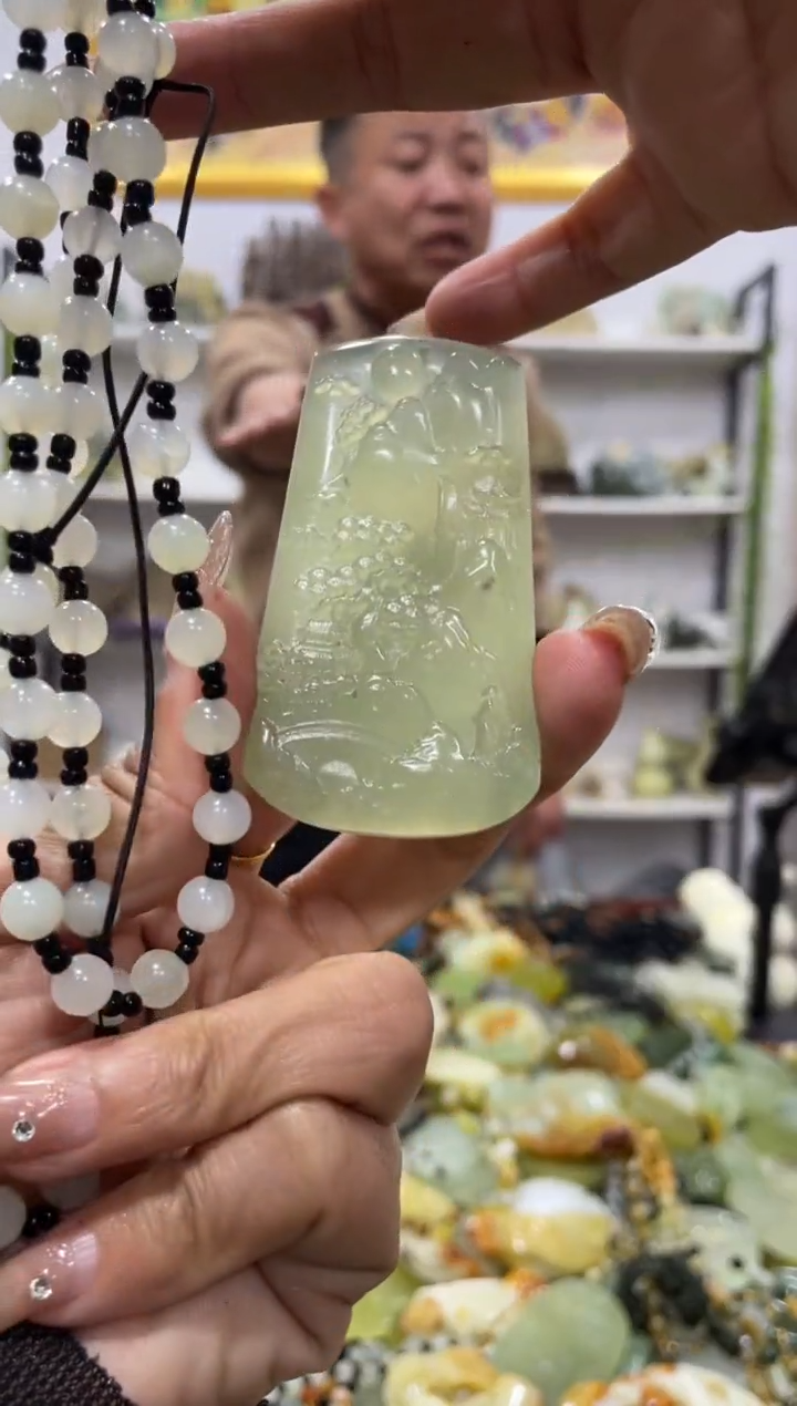 【闪购商品】岫玉吊坠未镶嵌           