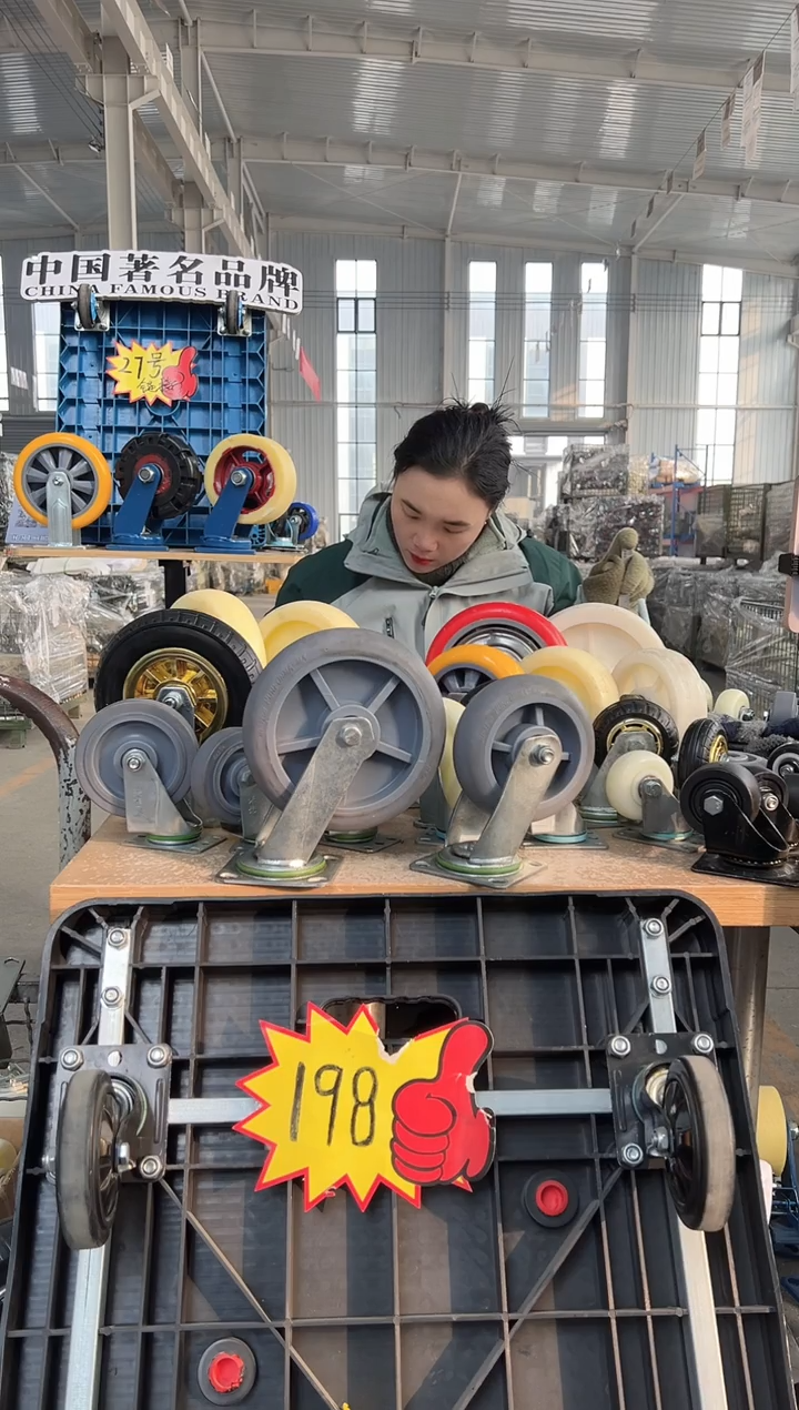 妞妞老板专属 6寸tpr 2定2万  两套