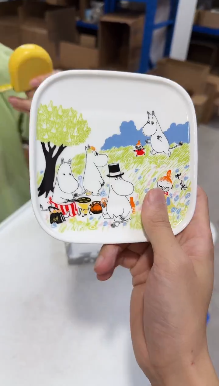 瓷片姆明四季之旅吐骨碟春