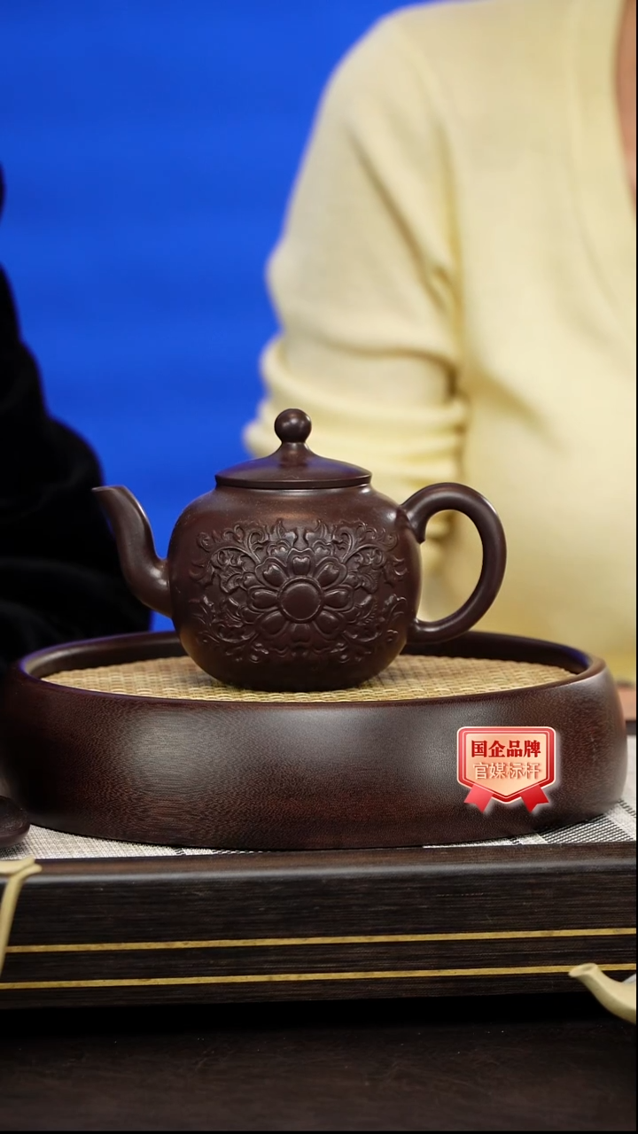 茶壶紫砂吴欢      