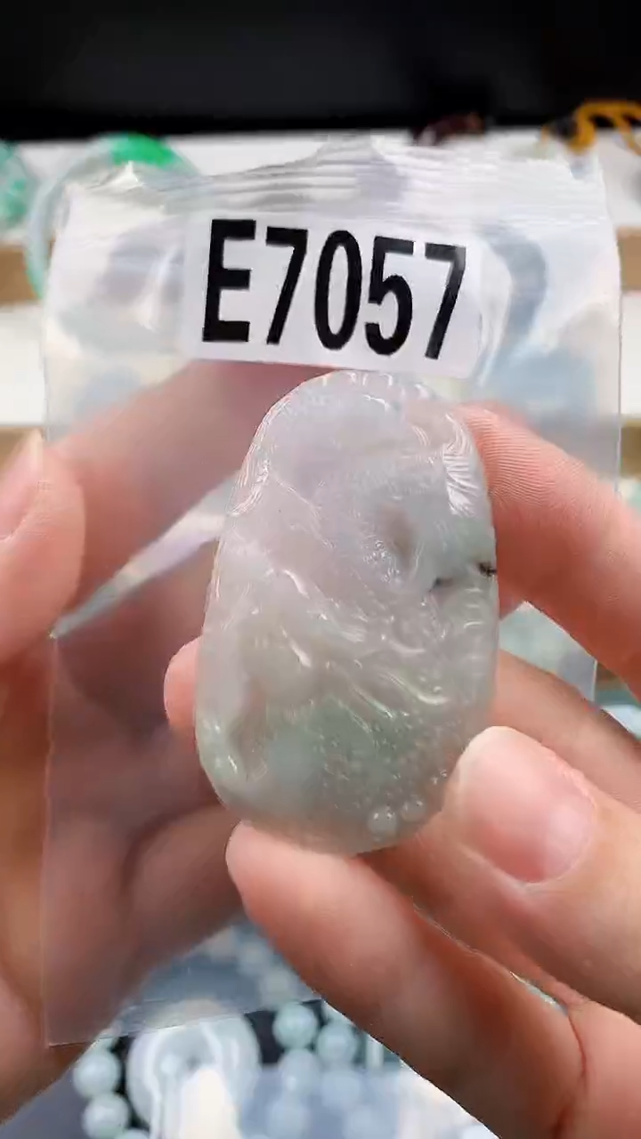 颈饰未镶嵌翡翠颈饰未镶嵌缅甸天然翡翠吊坠