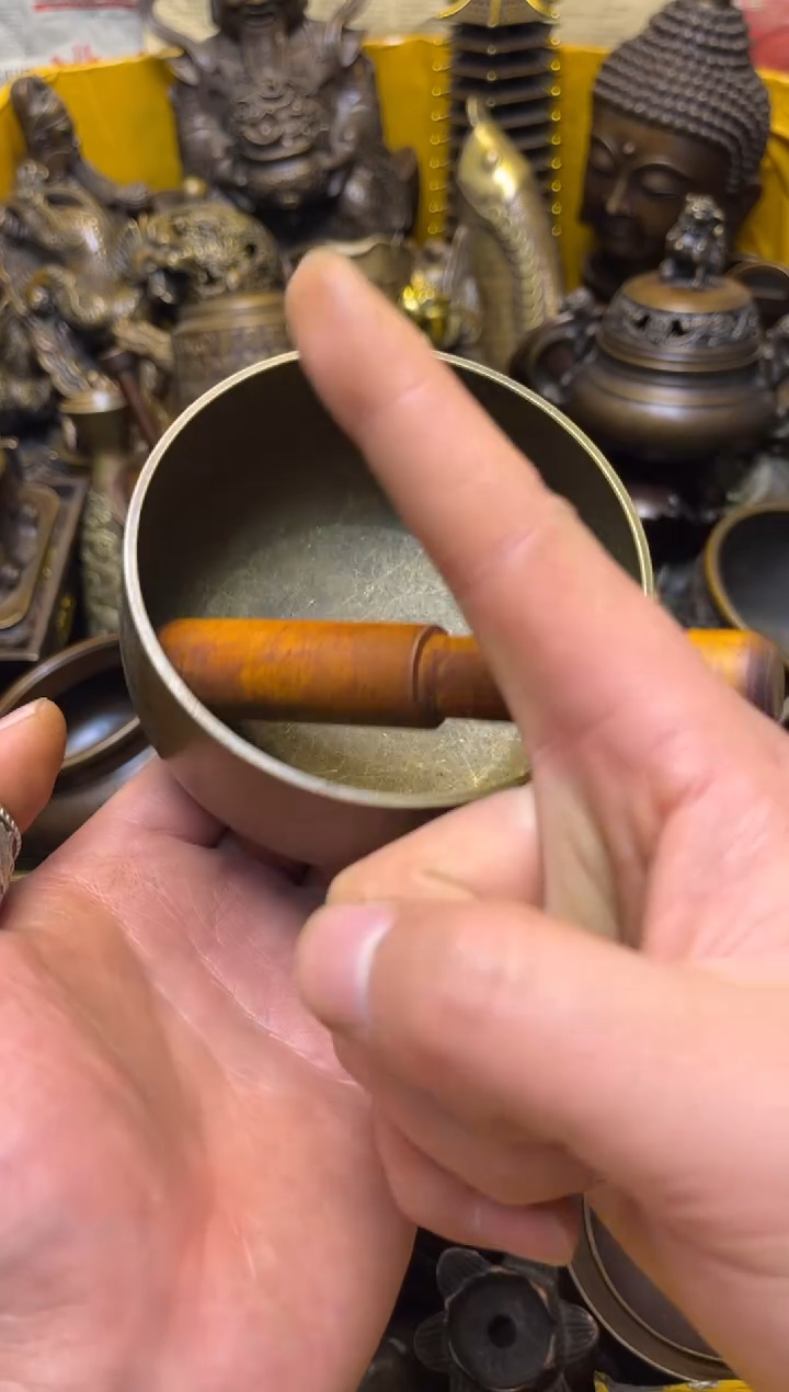 精美铜器，点击下单