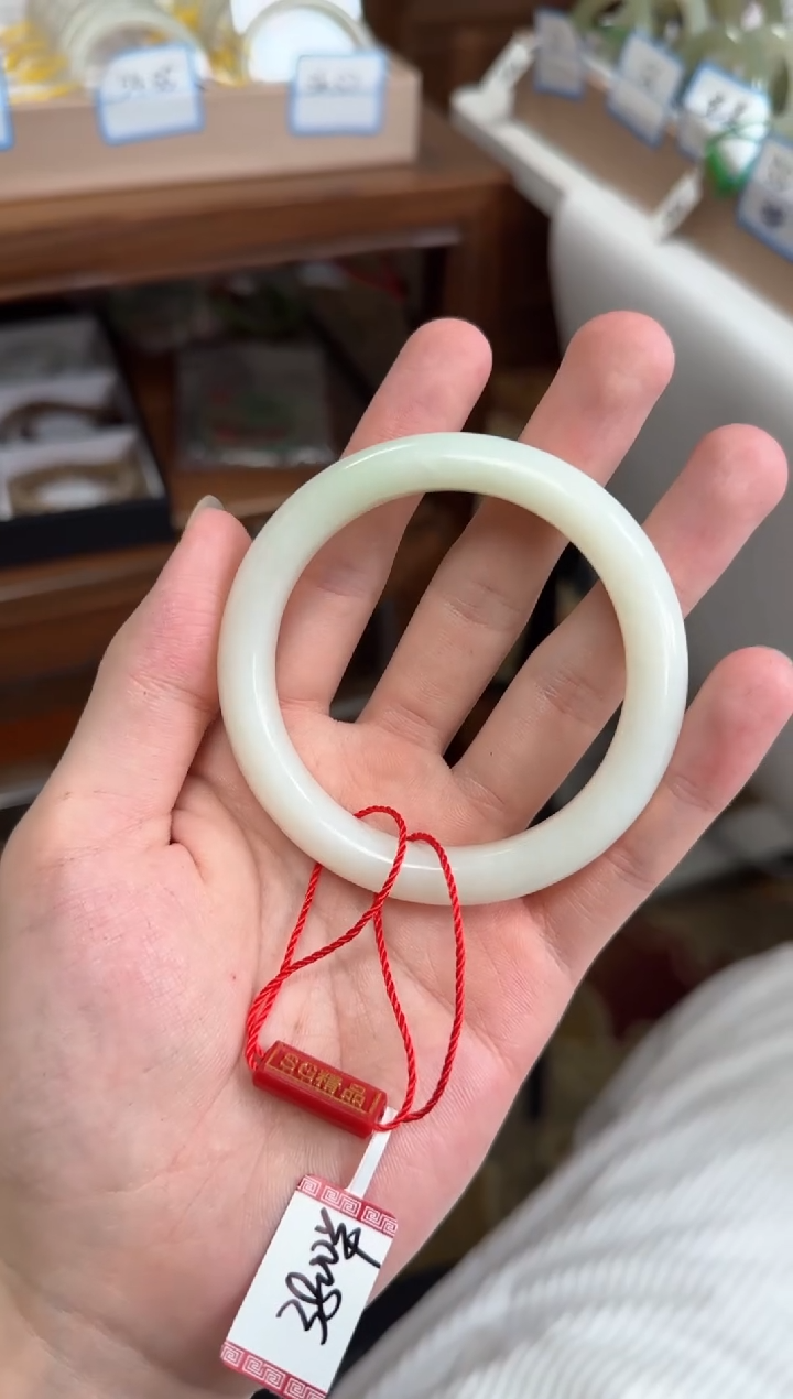 未镶嵌手镯和田玉57