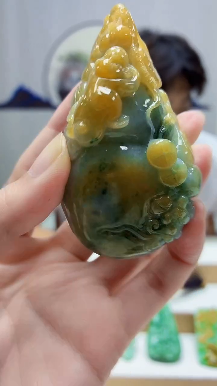 未镶嵌定制翡翠5145zm-毛货挂件85