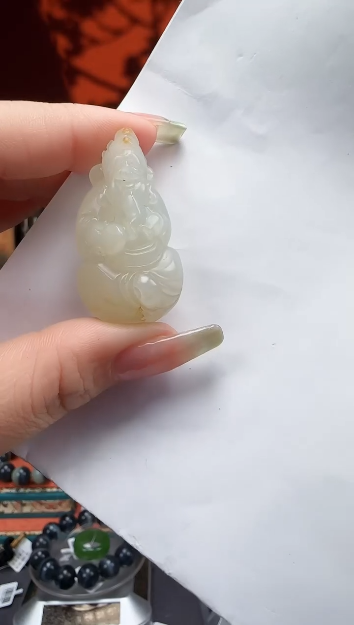 【闪购商品】和田玉吊坠未镶嵌吊坠18克