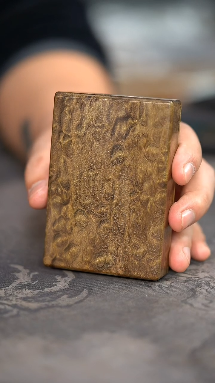 【闪购商品】金丝楠木雕972号阴沉满花纹精工烟盒