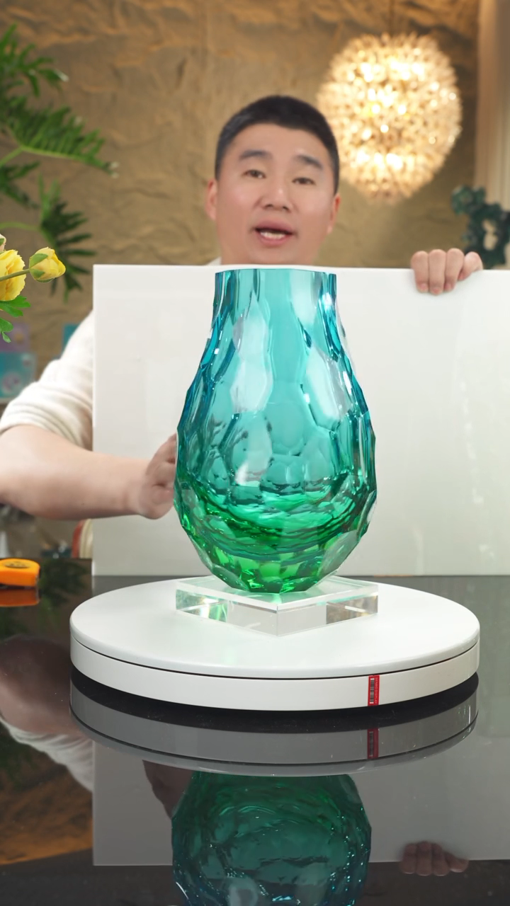 【闪购商品】摆件蓝绿凹切面花瓶带底座