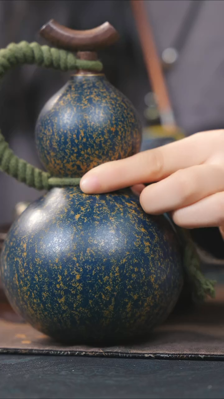 【闪购商品】YX122绿色中容量酒葫芦随缘发