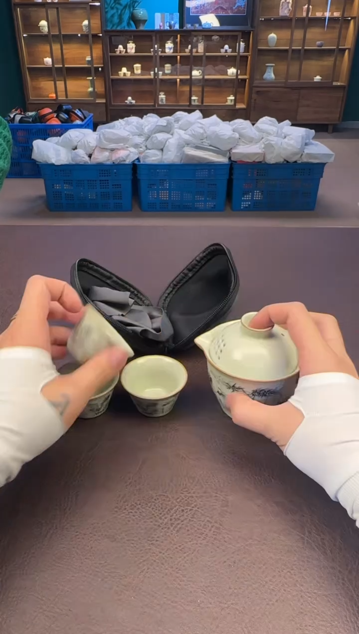 【闪购商品】摆件瓷SC1111111111