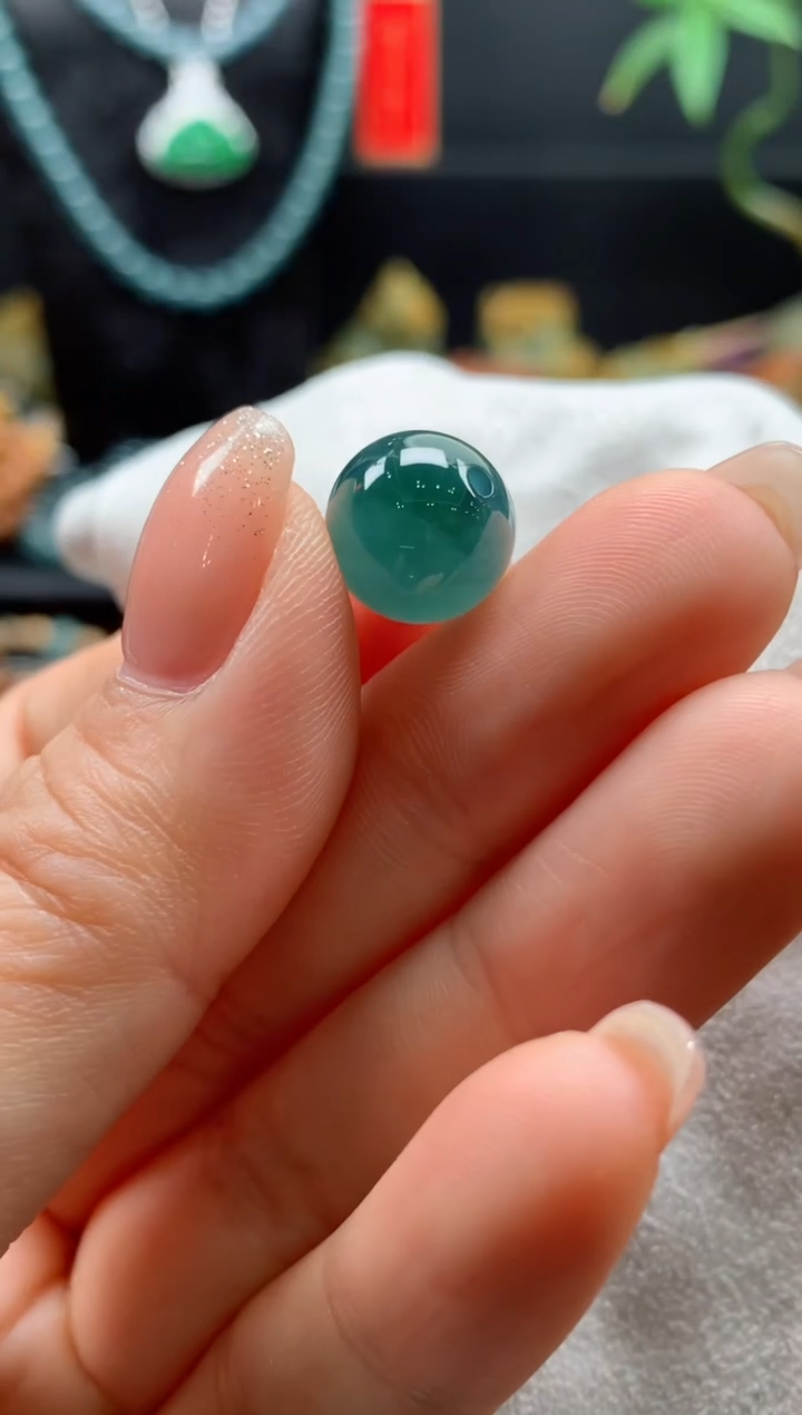 【闪购商品】翡翠颈饰未镶嵌0967949695