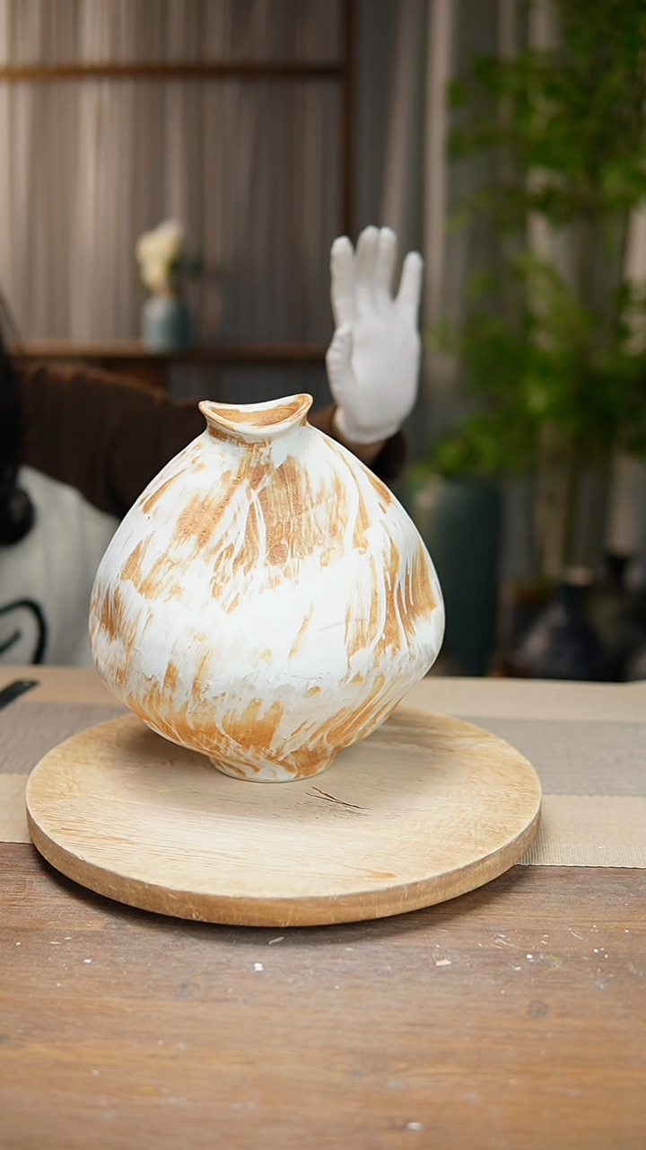 【闪购商品】陶瓷花器诧寂黄大肚