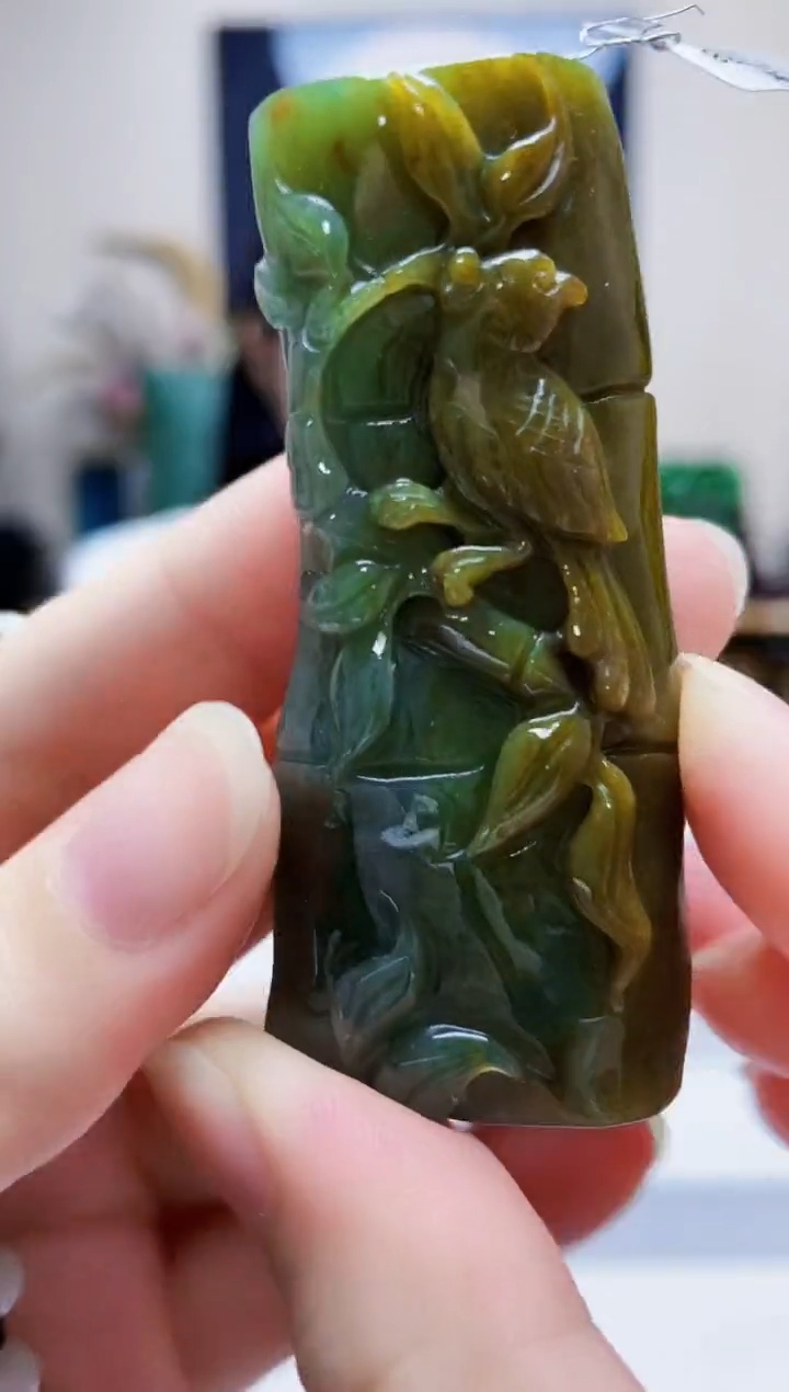 未镶嵌定制翡翠吊坠13