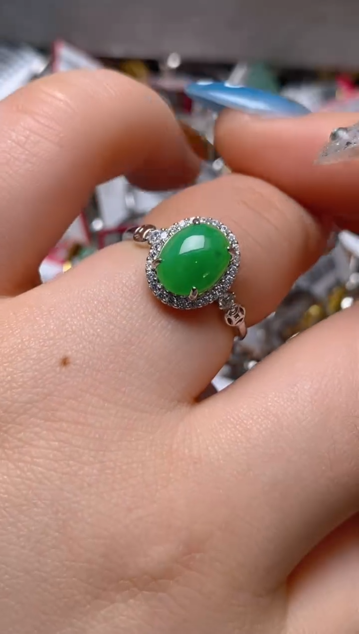 银S925镶嵌戒指翡翠百内无证书
