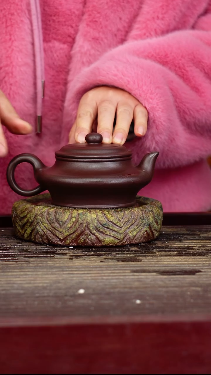 宜兴原矿紫砂壶茶壶宜兴原矿紫砂壶茶壶200C