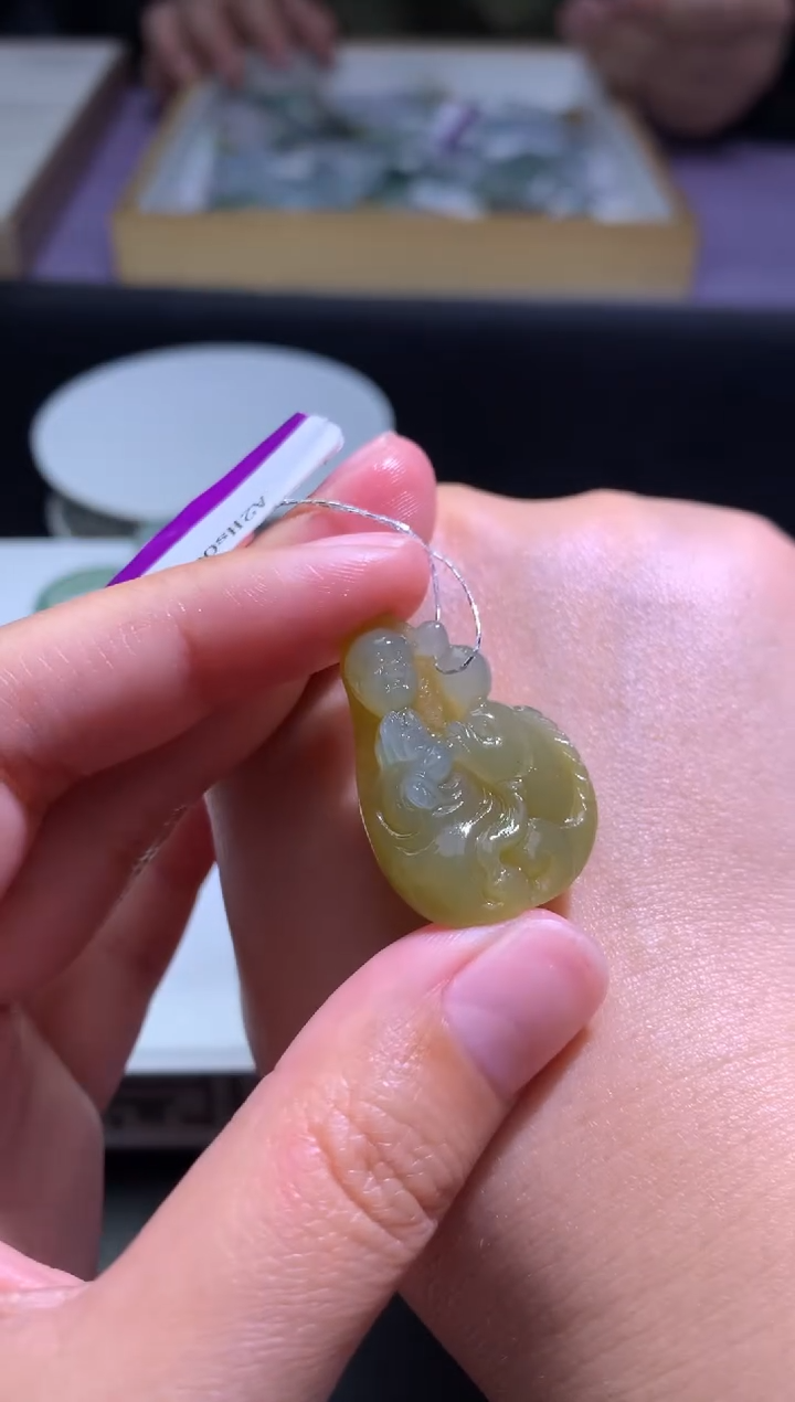 【闪购商品】定制翡翠未镶嵌毛货