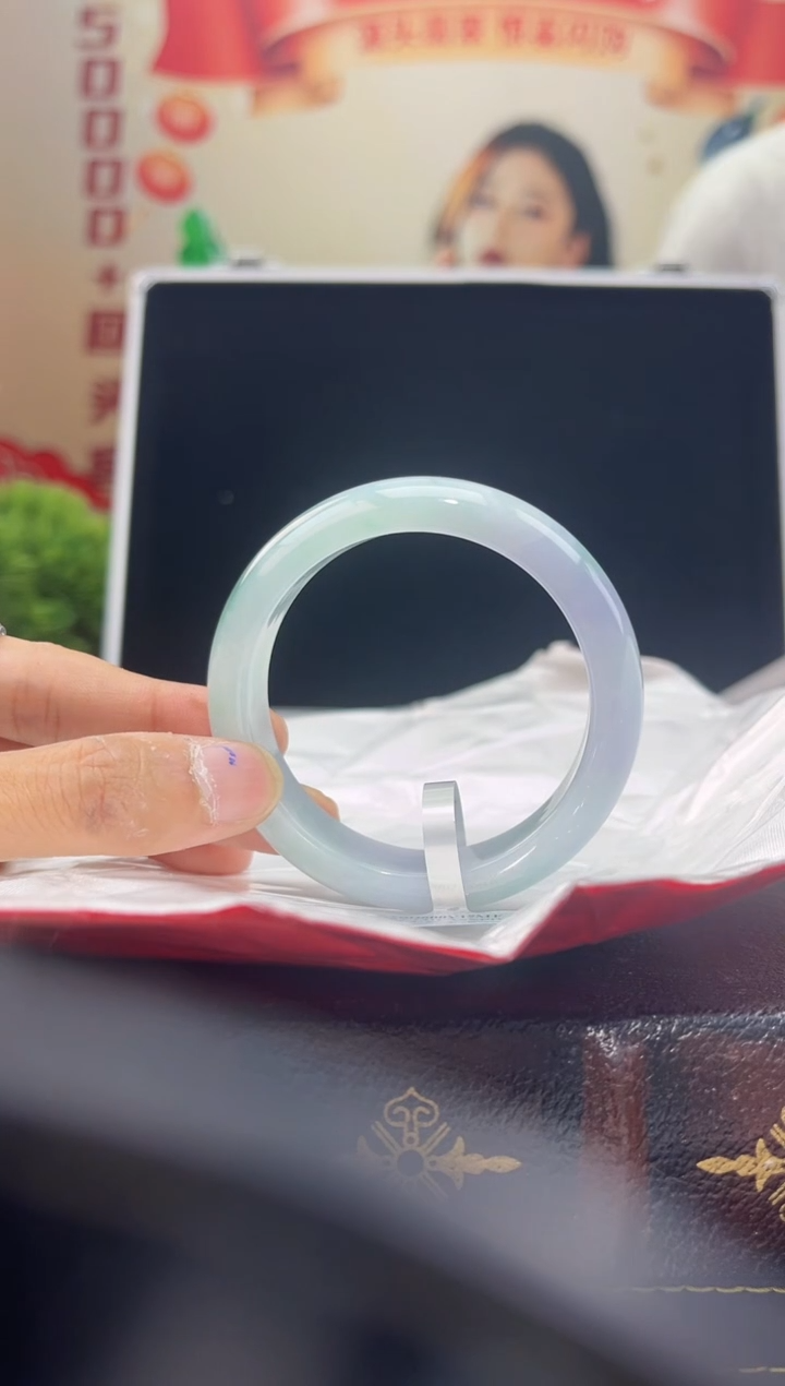 【闪购商品】翡翠手镯未镶嵌手镯35